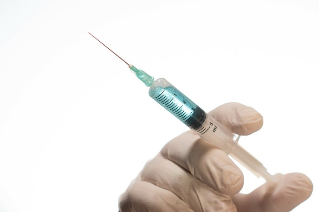 人仔細細-注射式-噴鼻式-流感疫苗