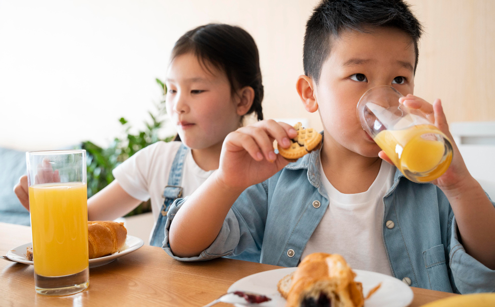 外傭-管教-少主-餵食1